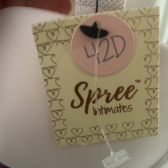 A off-white bra Brand new with tag never warn. - Picture 5 of 5